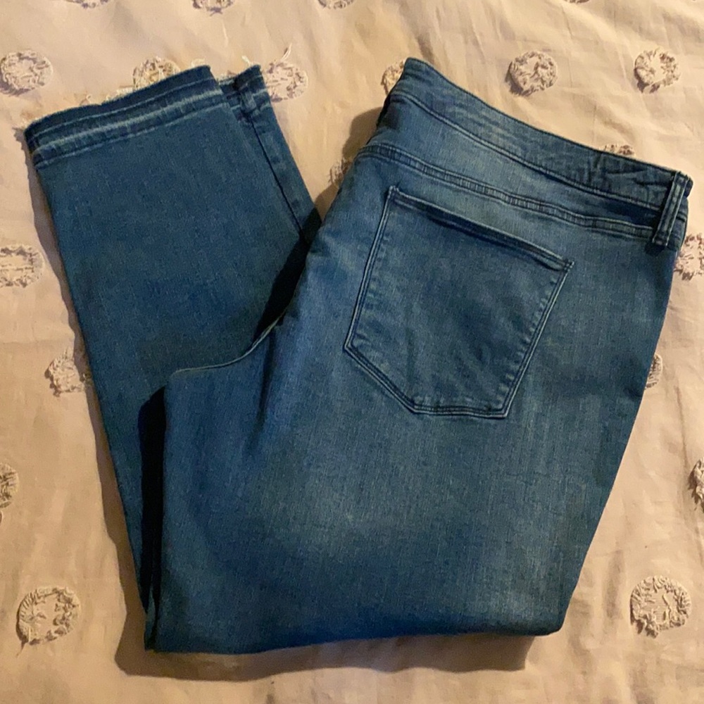 Universal Thread Women's Skinny Jeans - Classic Blue